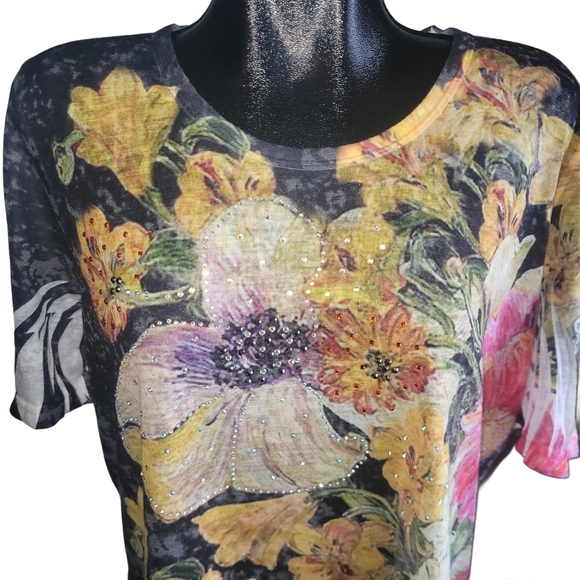 Vintage Valenti Floral Print Short Sleeve Top Sz.X - Picture 2 of 7